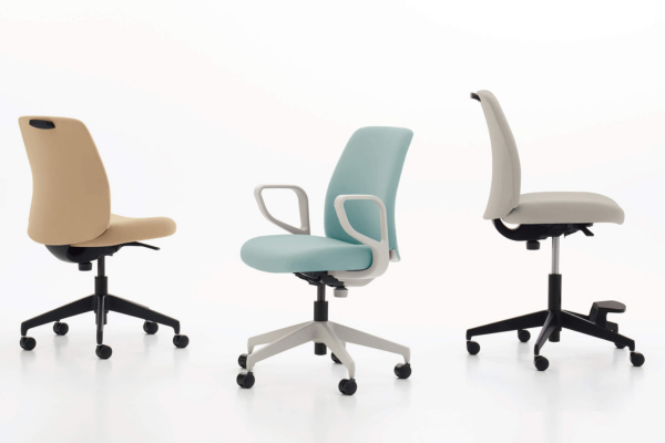 コクヨ　KOKUYO　Elua　エルア